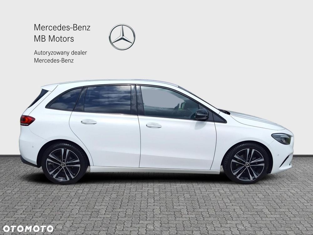 Mercedes-Benz Klasa B 180 Progressive 7G-DCT - 7