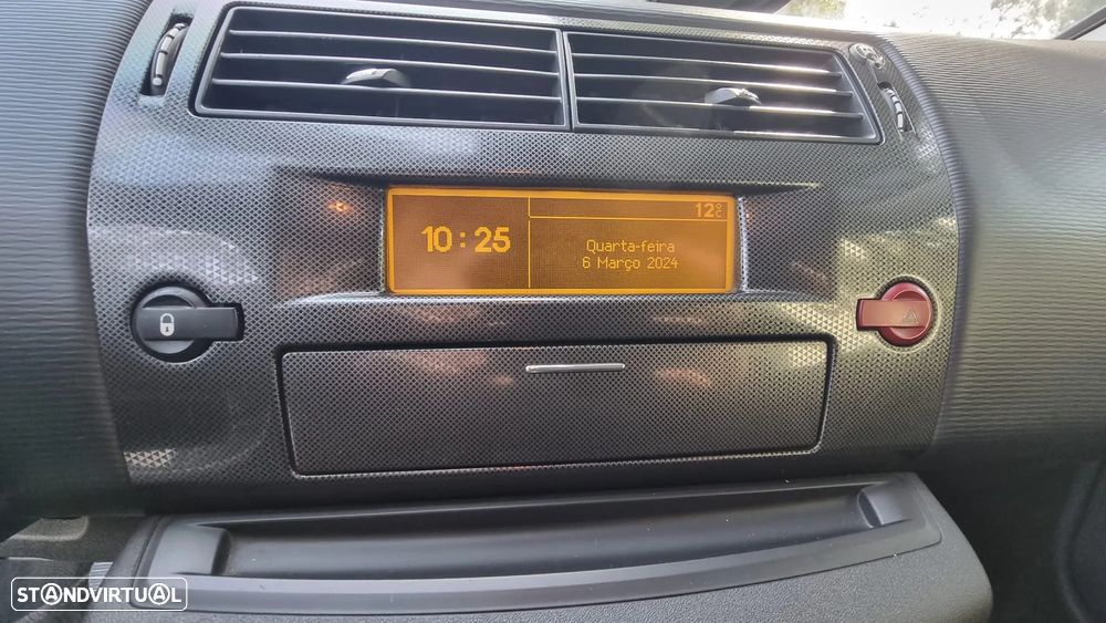Citroën C4 1.6 HDi VTR Pack - 15