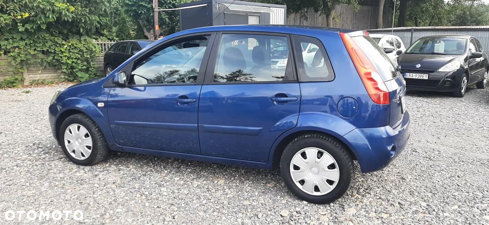 Ford Fiesta - 4