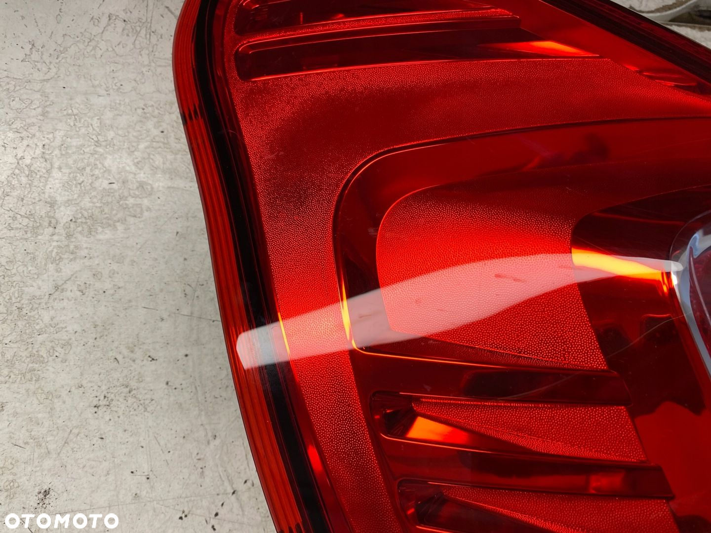 FORD FIESTA MK7 LAMPA LEWY TYŁ - 5