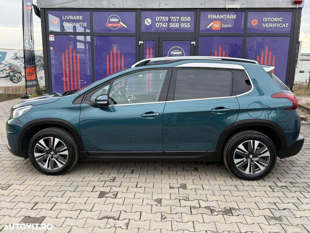 Peugeot 2008 1.2 L PureTech Allure - 6