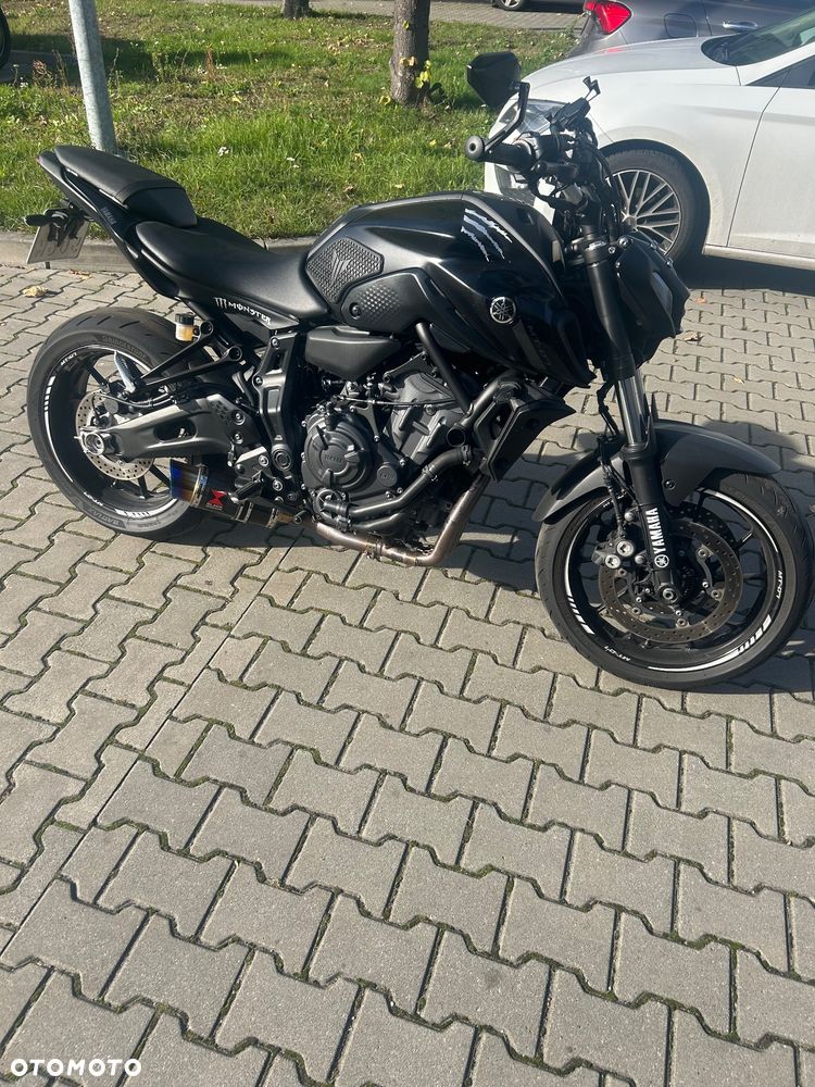 Yamaha MT - 7