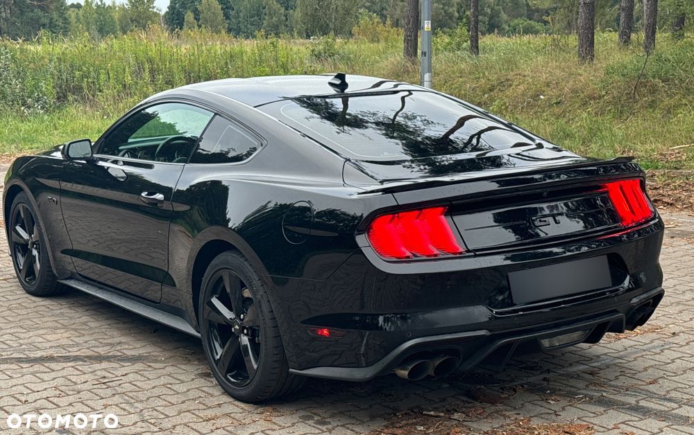 Ford Mustang 5.0 V8 GT - 6