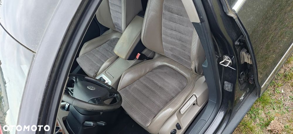 Volkswagen Passat 2.0 TDI DPF Highline DSG - 11