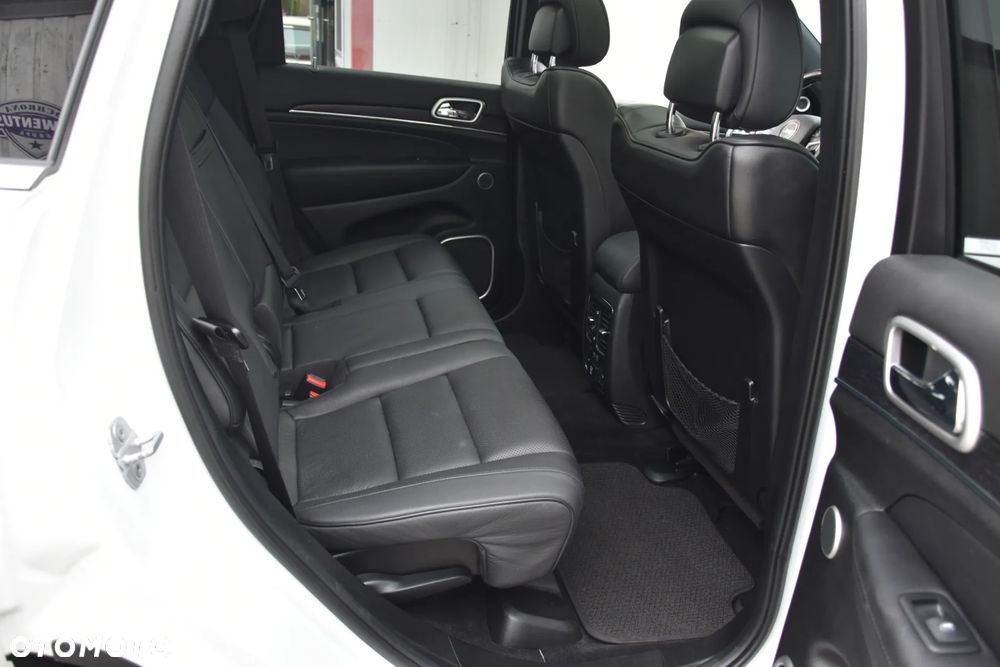 Jeep Grand Cherokee Gr 3.6 V6 Overland Summit - 24