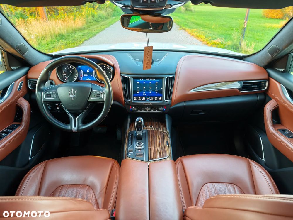 Maserati Levante S Q4 GranLusso - 7