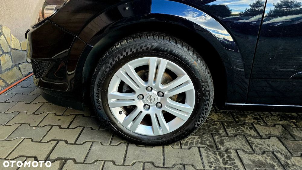 Opel Astra 1.6 Innovation - 9