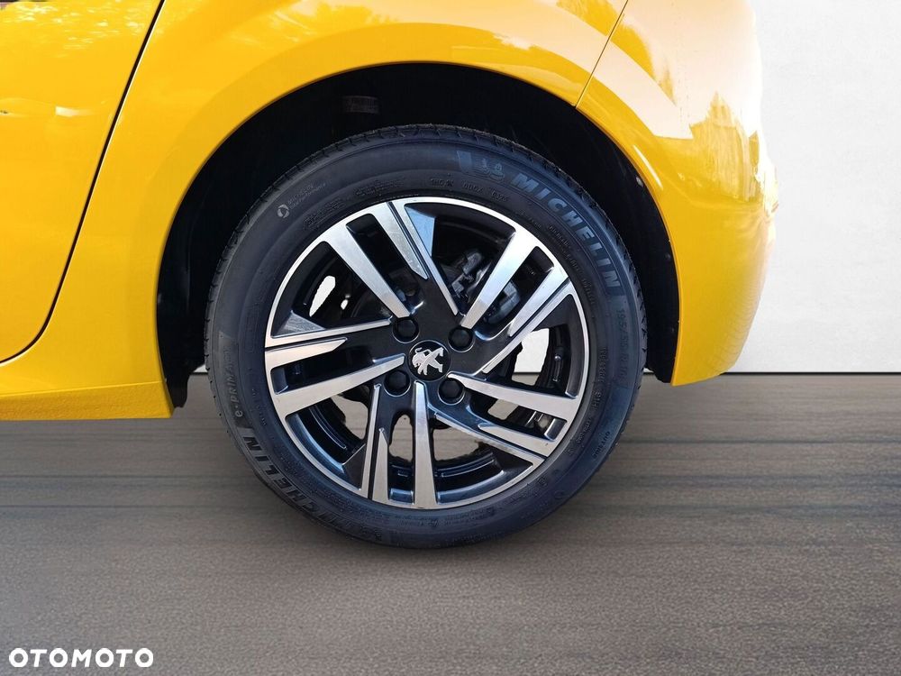 Peugeot 208 1.2 T Allure S&S - 25