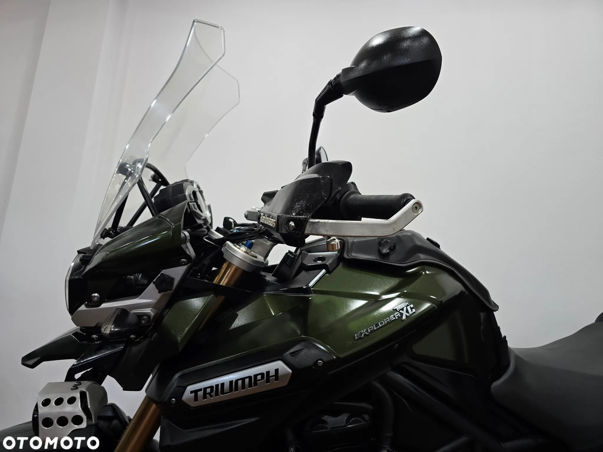 Triumph Tiger - 27