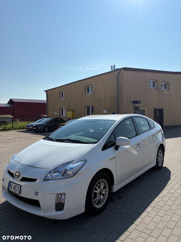 Toyota Prius - 1