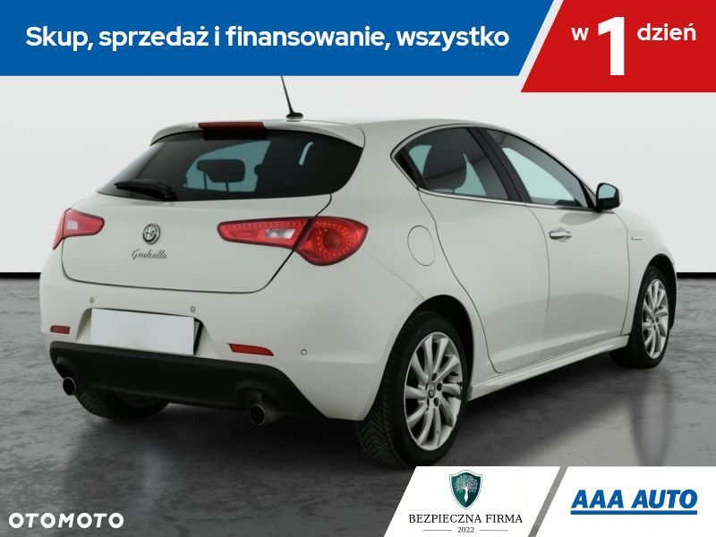 Alfa Romeo Giulietta - 7