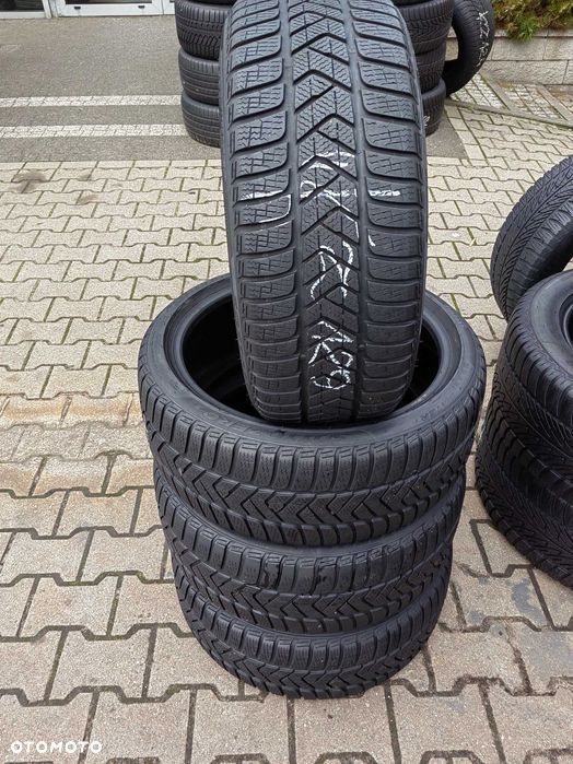 225/40R18 92H Pirelli Sottozero 3 Winter komplet zima KZ129 K4