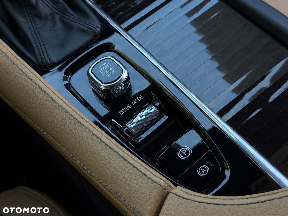 Volvo S90 T6 AWD Momentum - 19