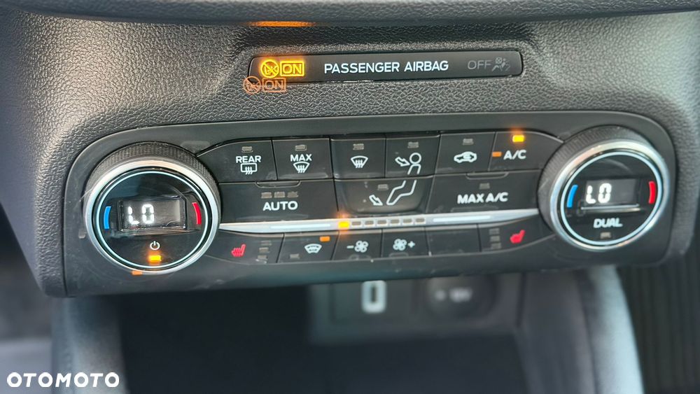 Ford Focus - 22