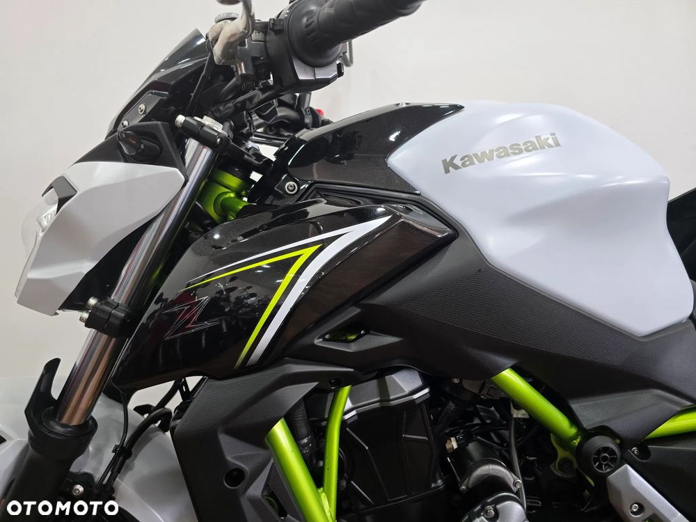 Kawasaki Z 650 - 17