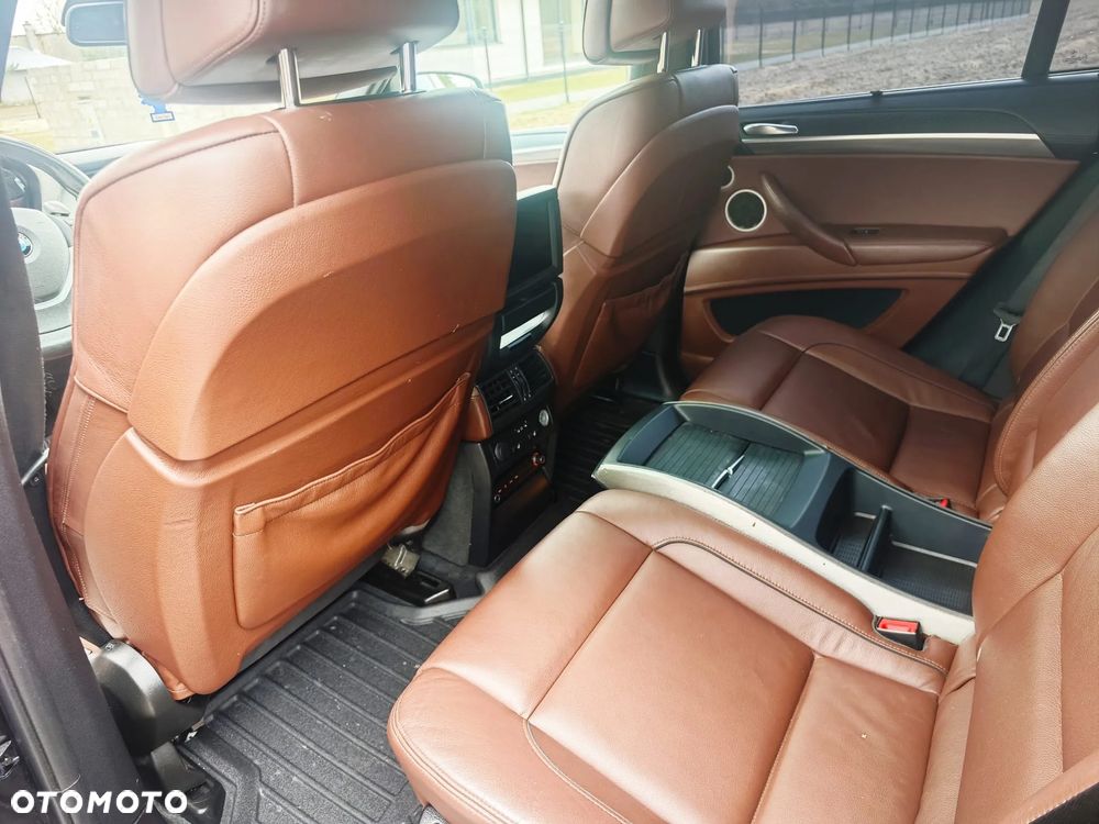 BMW X6 - 17