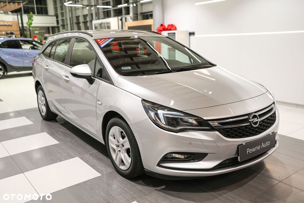 Opel Astra - 4