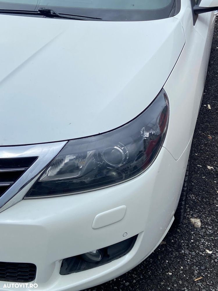 Renault Latitude - 6