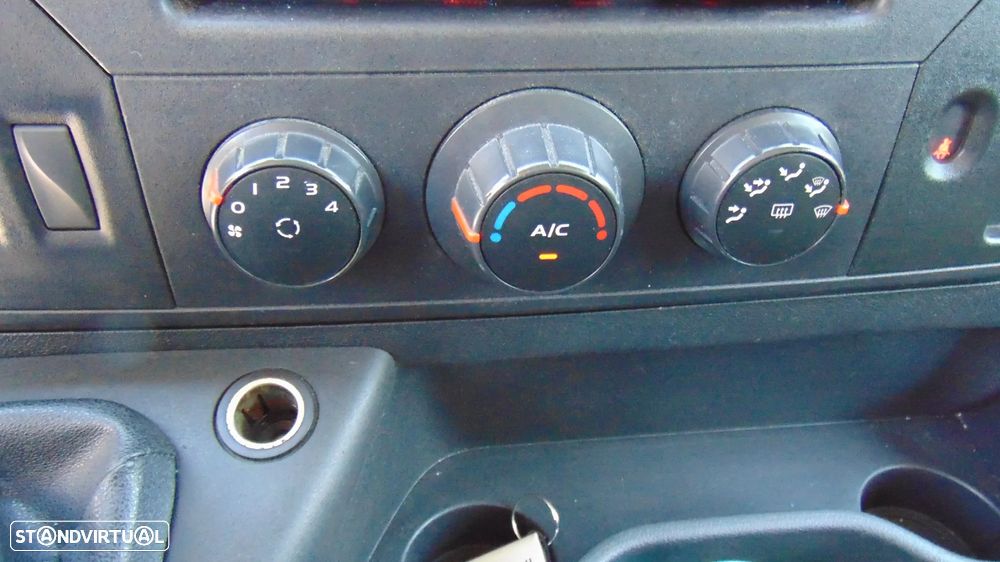 Renault MASTER 2.3 DCI 130CV LONGA C/AC - 14