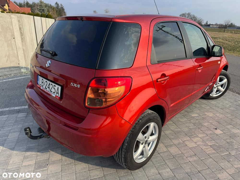 Suzuki SX4 - 9