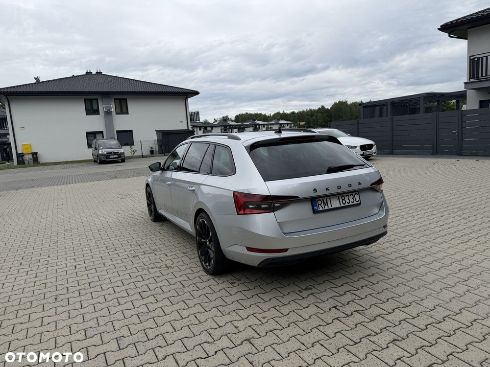 Skoda Superb 2.0 TDI Style DSG - 29