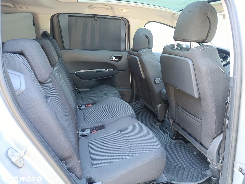 Peugeot 5008 1.6 THP Active - 33