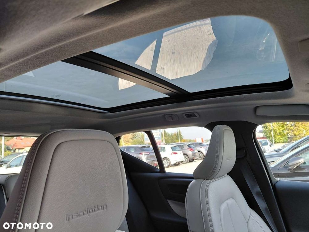 Volvo XC 40 - 19