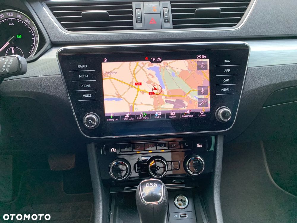 Skoda Superb 1.5 TSI ACT DSG Active - 9