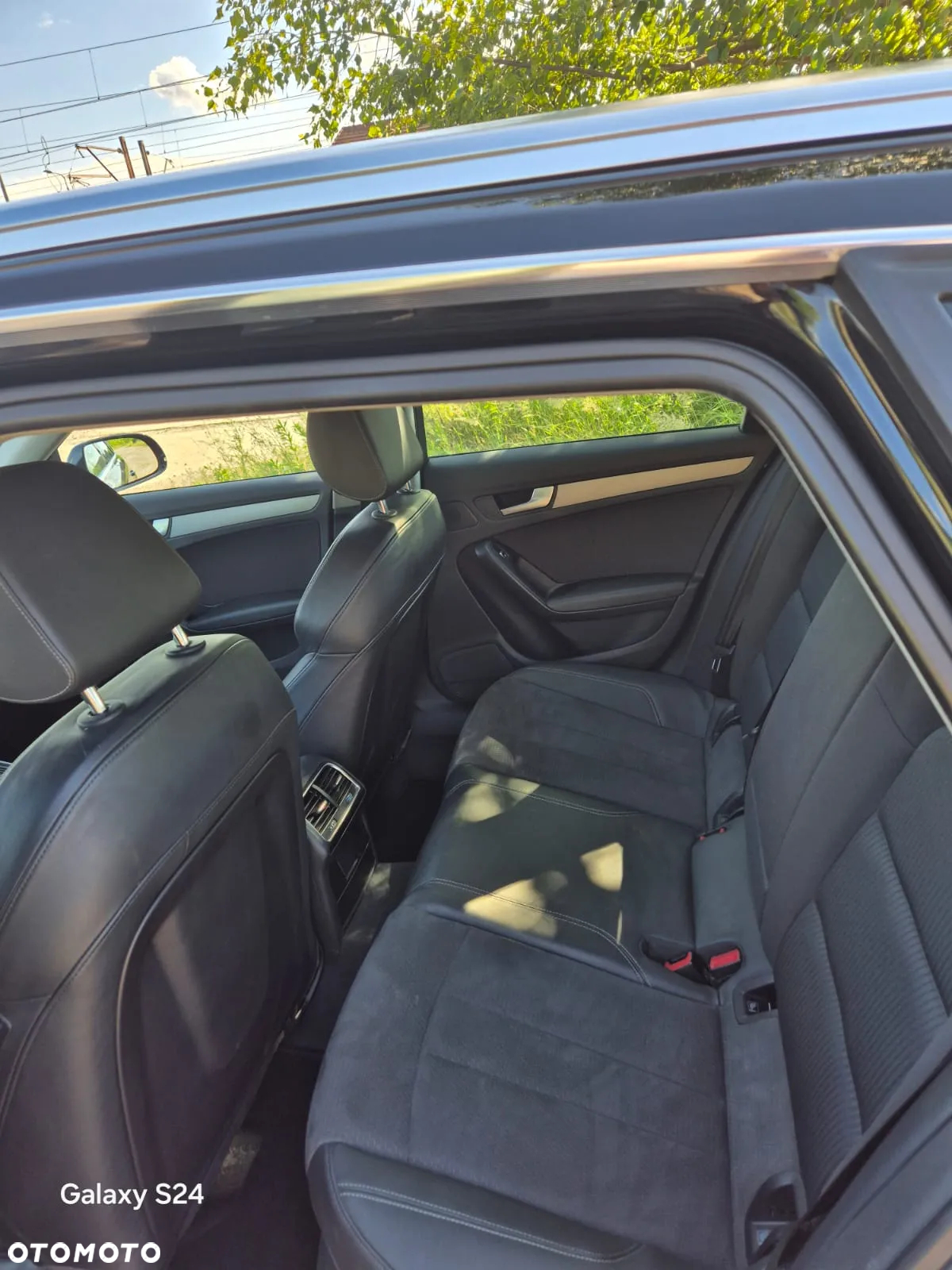 Audi A4 2.0 TDI - 11