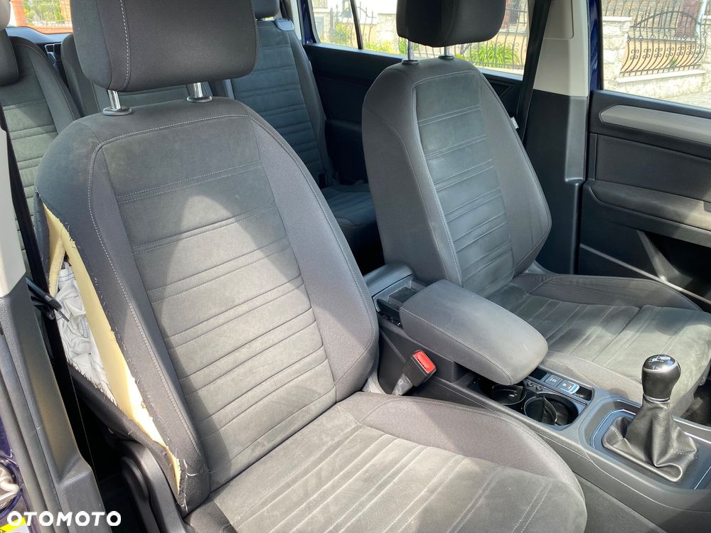 Volkswagen Touran 1.6 TDI SCR (BlueMotion Technology) Comfortline - 8