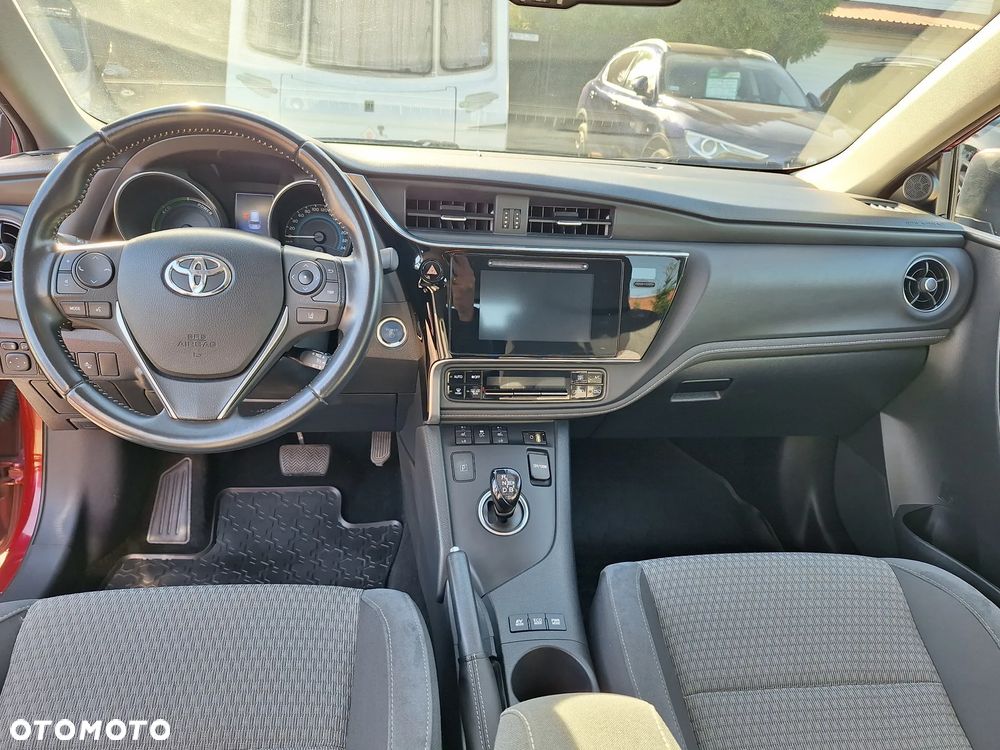 Toyota Auris Hybrid 135 Prestige - 7