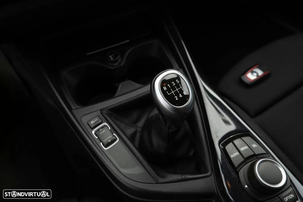 BMW 116 d Line Sport - 14