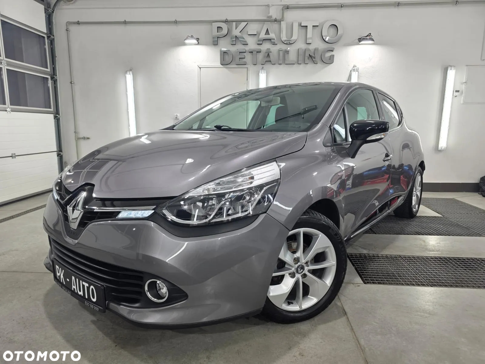 Renault Clio 1.2 16V 75 LIMITED - 4