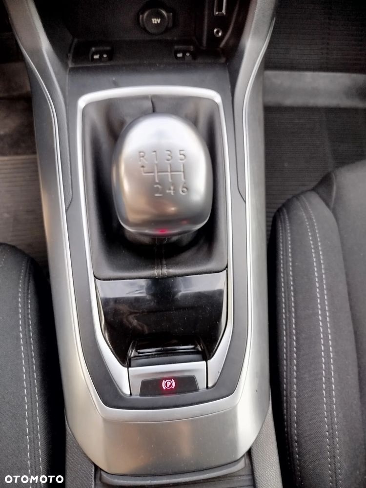 Peugeot 308 1.6 THP Allure - 15