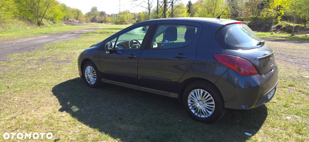 Peugeot 308 HDi FAP 90 Active - 9