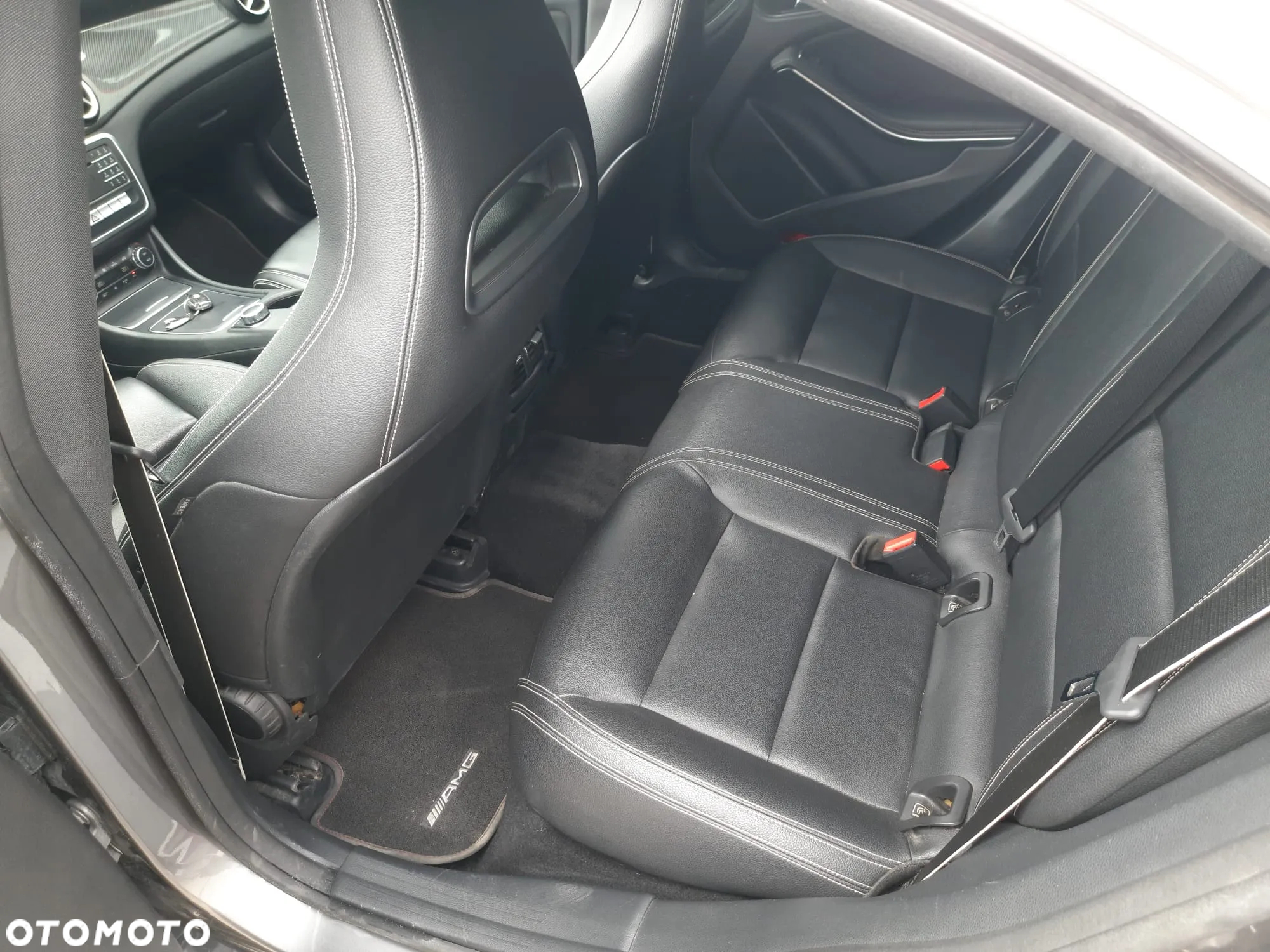 Mercedes-Benz CLA 200 d 7G-DCT AMG Line - 12