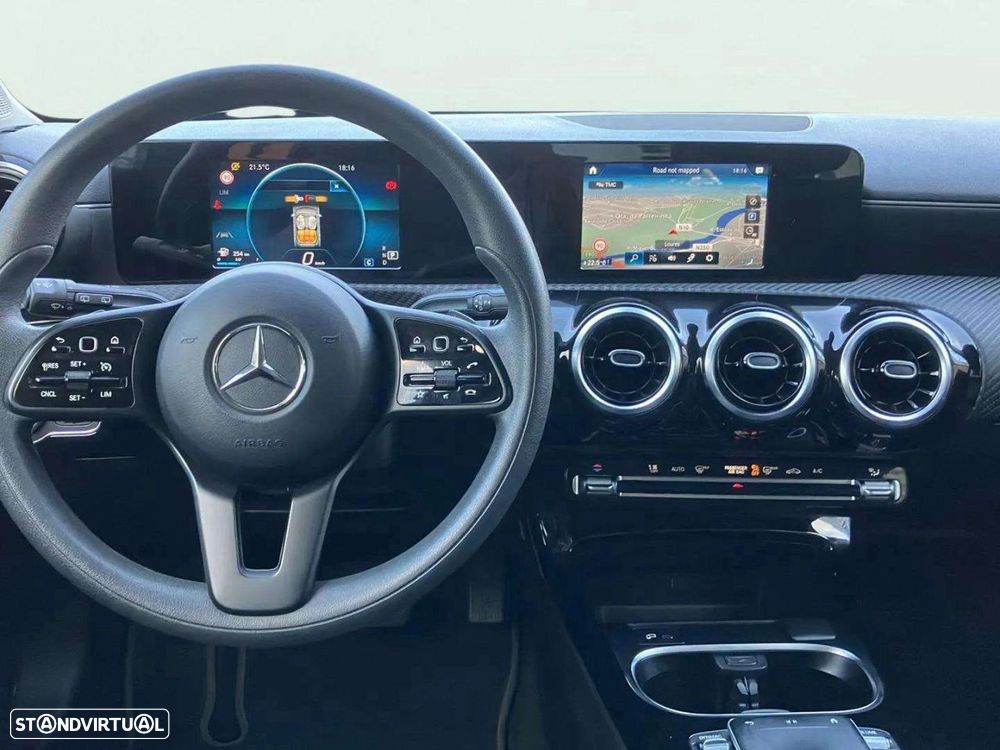 Mercedes-Benz CLA 200 - 10