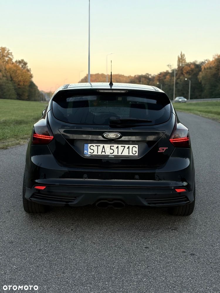 Ford Focus ST - 2