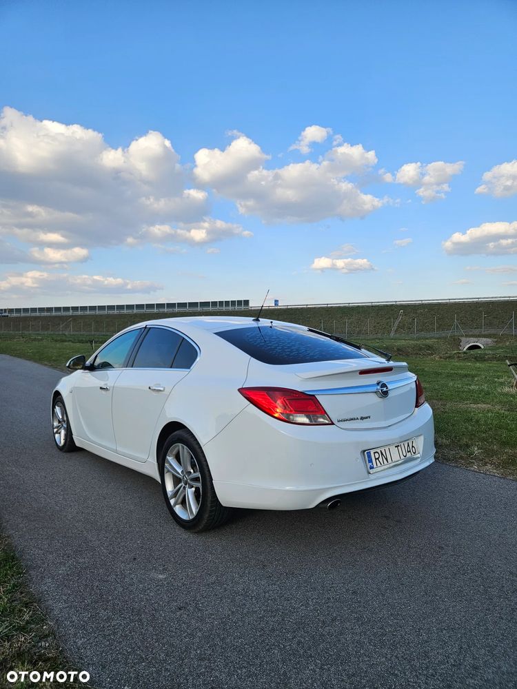 Opel Insignia 2.0 CDTI - 1