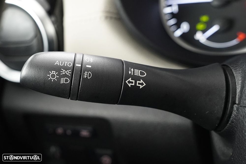 Nissan Micra 1.0 IG-T N-Design Black CVT - 15
