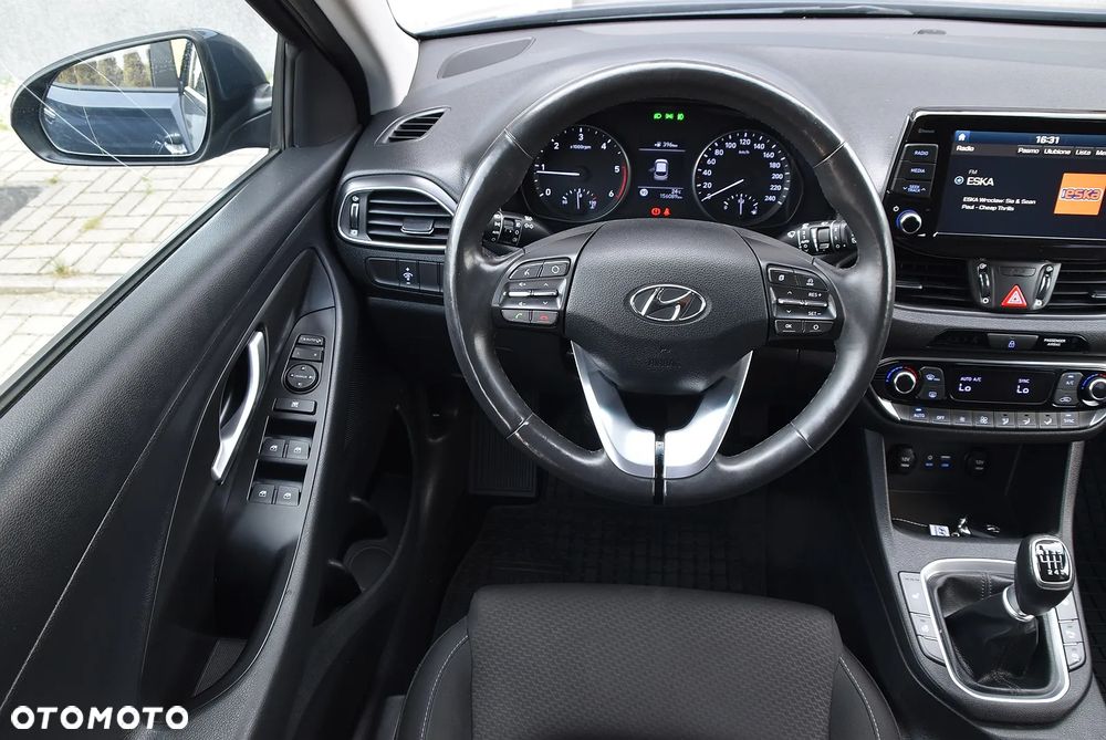 Hyundai i30 1.6 CRDI Prime - 16
