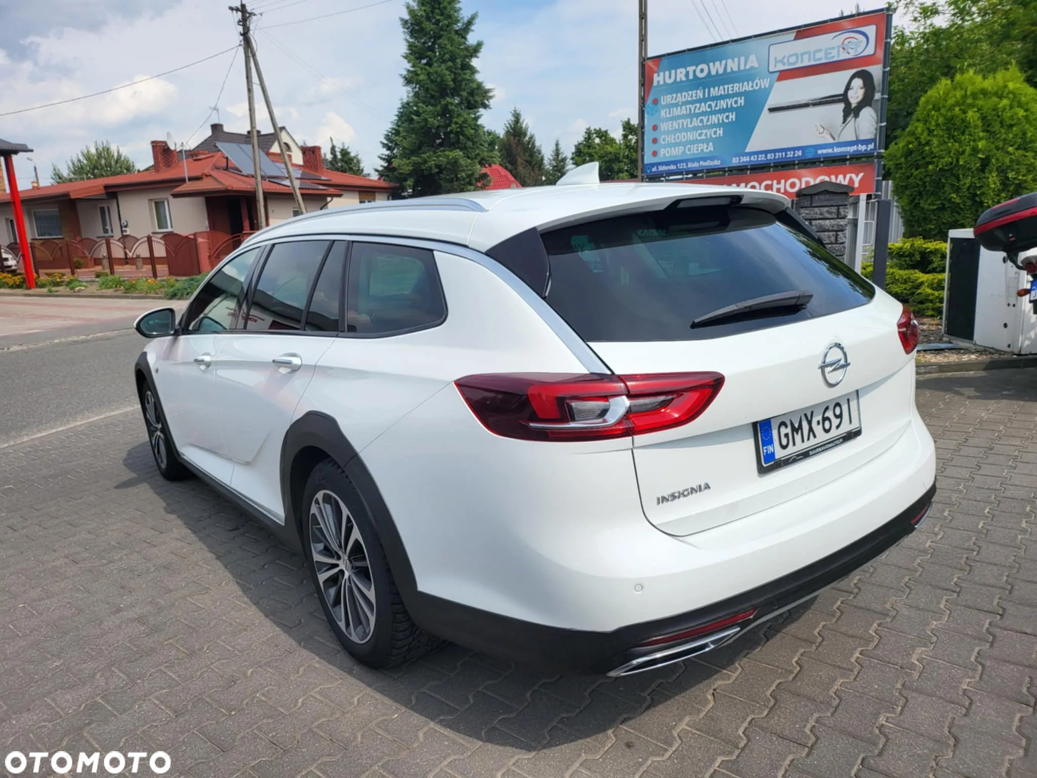 Opel Insignia Country Tourer 2.0 BiTrb D 4x4 Automatik - 4