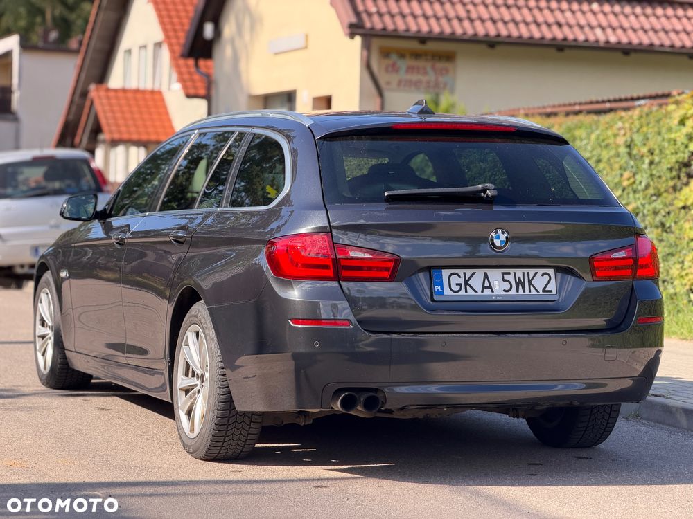 BMW Seria 5 520d Sport-Aut - 6
