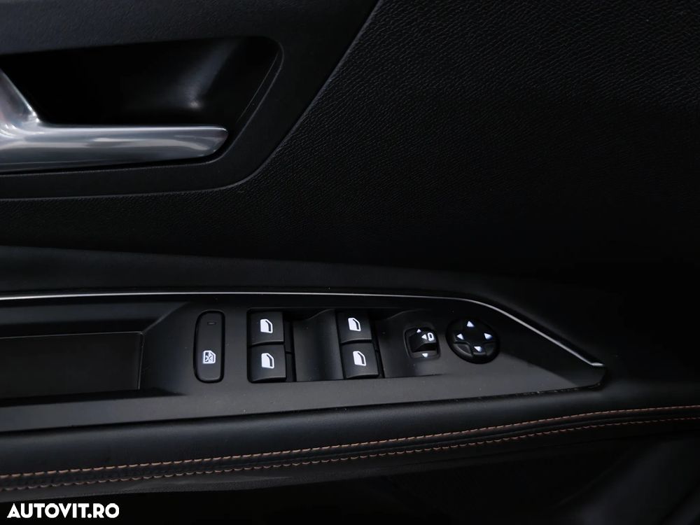 Peugeot 3008 PureTech 130 Stop & Start Allure - 13