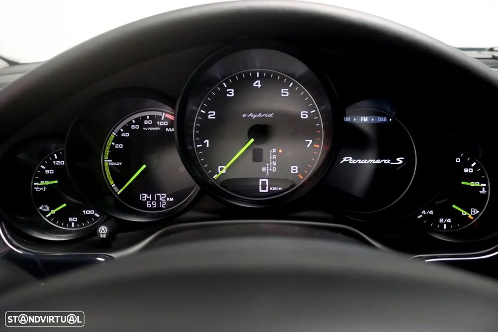 Porsche Panamera S Hybrid - 26