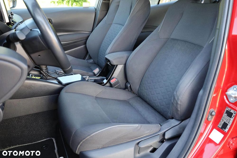 Toyota Corolla 1.8 Hybrid Comfort - 31