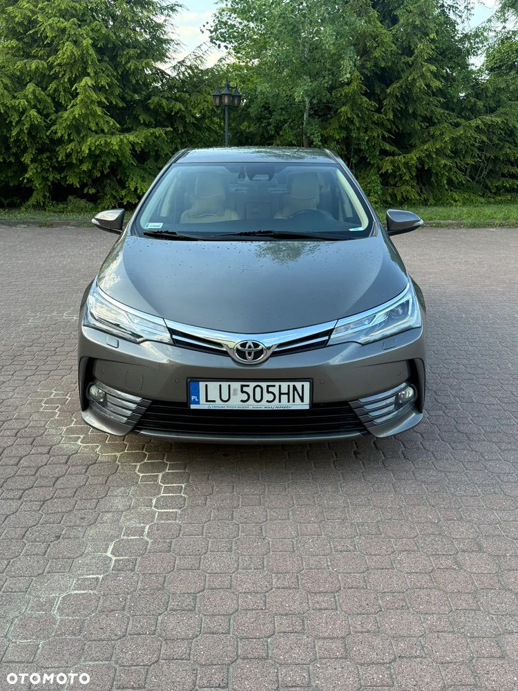 Toyota Corolla 1.6 Prestige MS EU6 - 1