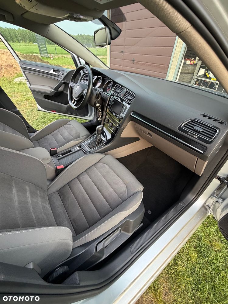 Volkswagen Golf 1.6 TDI BMT Highline DSG - 10