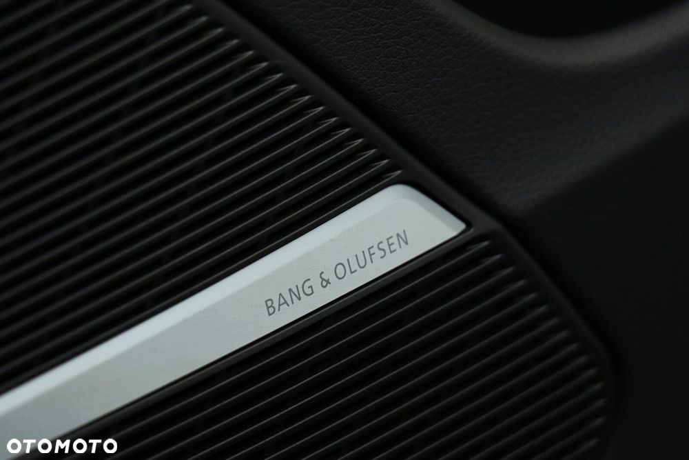 Audi Q8 - 21