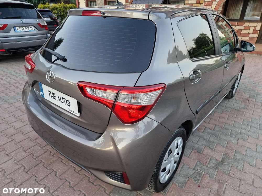 Toyota Yaris 1.5 Premium - 32